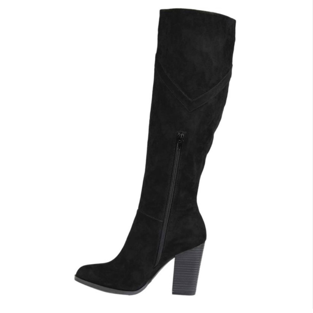 JOURNEE COLLECTION 7.5 Womens Extra-Wide-Calf Faux Suede Knee-High Boots Kyllie